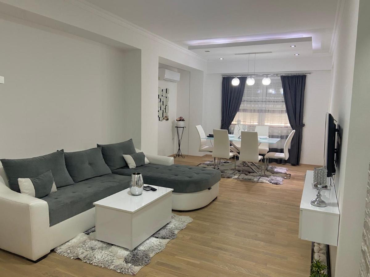 Royal King Apartment Kumanovo Eksteriør billede