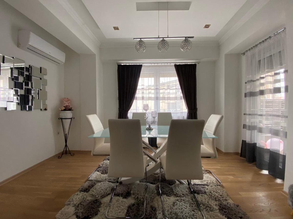 Royal King Apartment Kumanovo Eksteriør billede